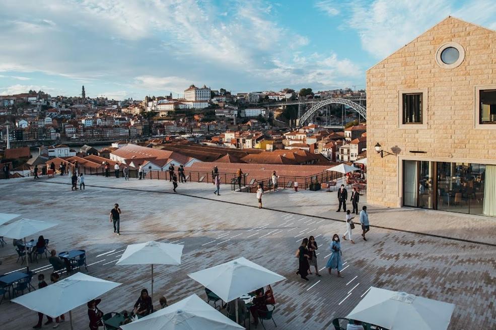 Oporto Wine Cellars Flat With Terrace Leilighet Vila Nova de Gaia Eksteriør bilde